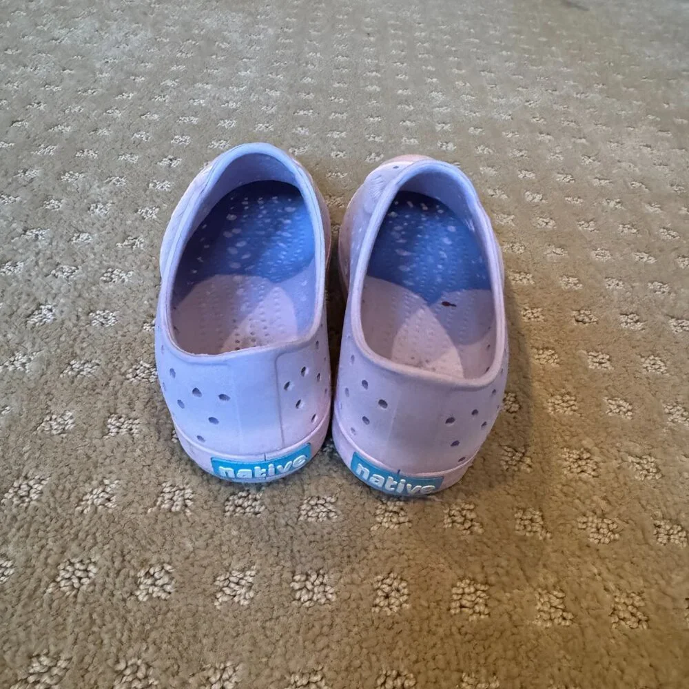 NATIVE Kids Slip Ons Size 12